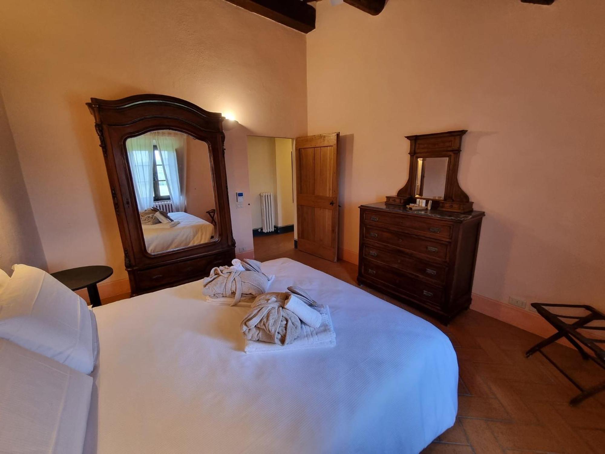 Agriturismo Le Sorbelle D'Orcia Con Piscina Pienza Esterno foto