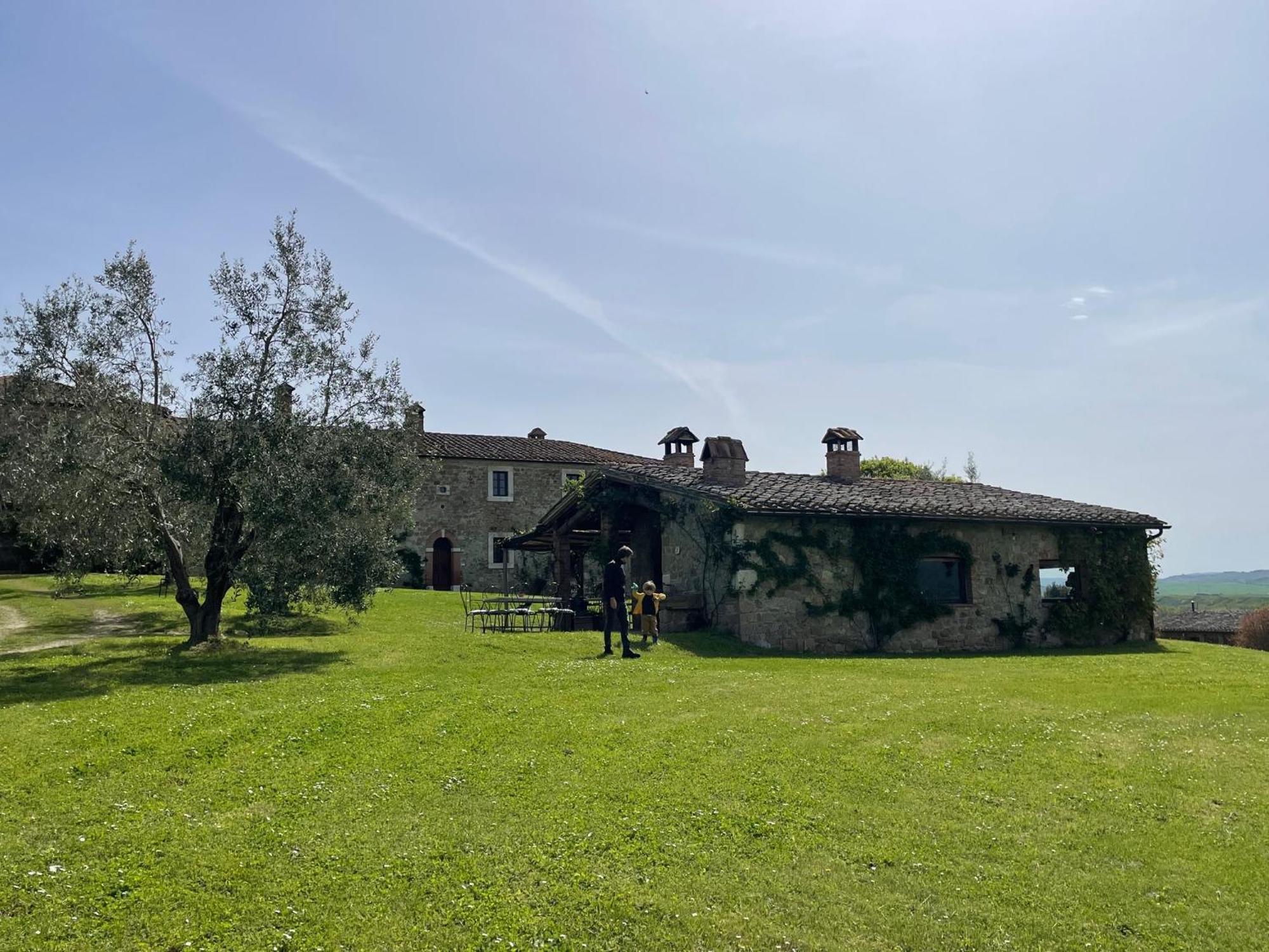 Agriturismo Le Sorbelle D'Orcia Con Piscina Pienza Esterno foto